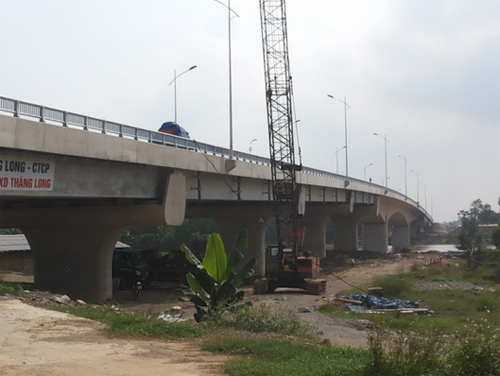 Hoàn thành hai cầu đường bộ nối thông QL10